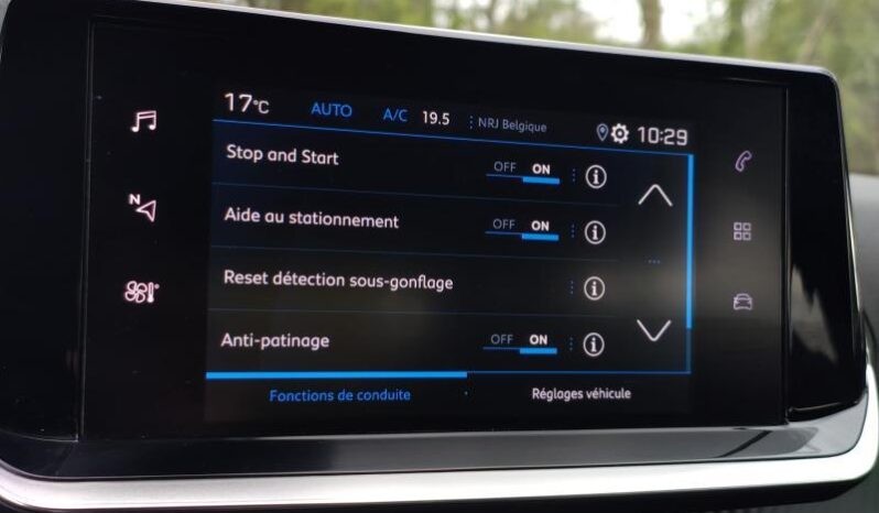 Peugeot 2008 Allure / EAT8 complet