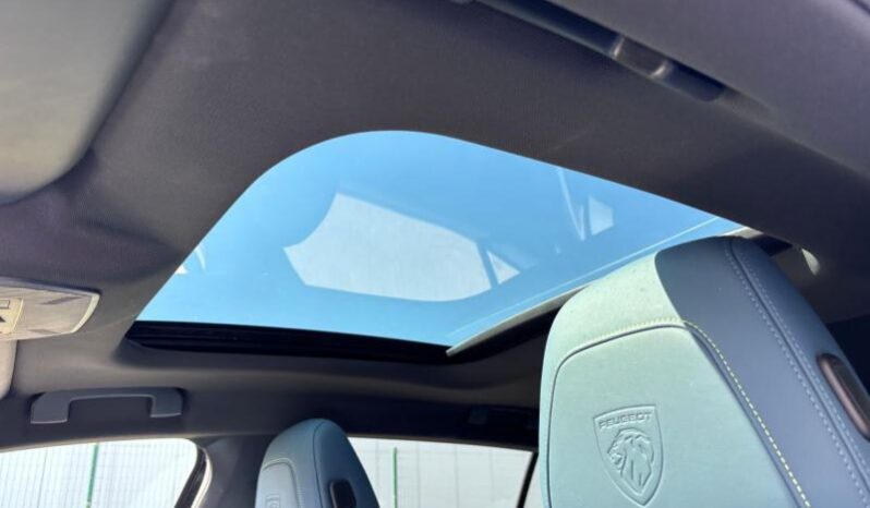 Peugeot 408 GT / EAT8 complet