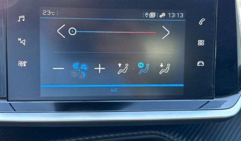 Peugeot 208 STYLE complet