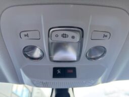 Peugeot 2008 Allure / GPS complet