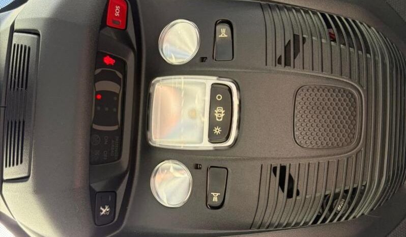 Peugeot 3008 GT Pack / 1.5 BlueHDi / EAT8 complet