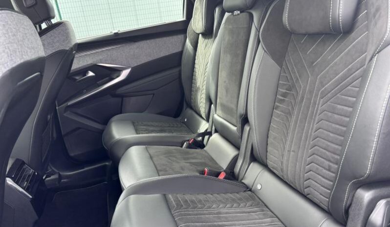 Peugeot 5008 GT complet