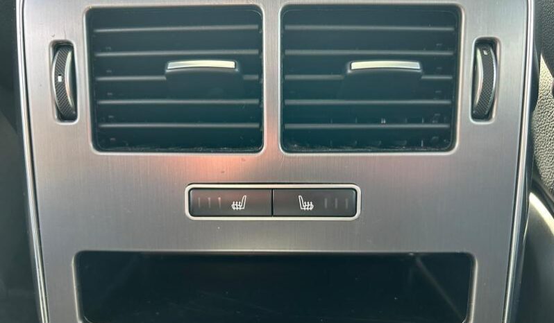 Land Rover Range Rover Sport 3.0 TDV6 / HSE / Toit ouvrant complet