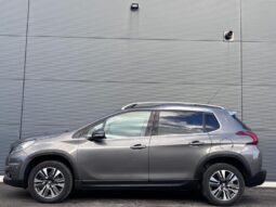 Peugeot 2008 Allure / GPS complet