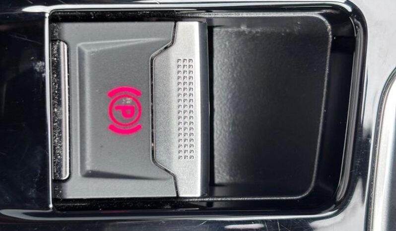 Peugeot 208 Allure / GPS / Carplay complet