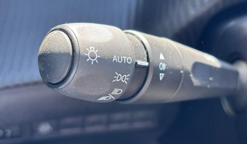 Peugeot 208 STYLE complet