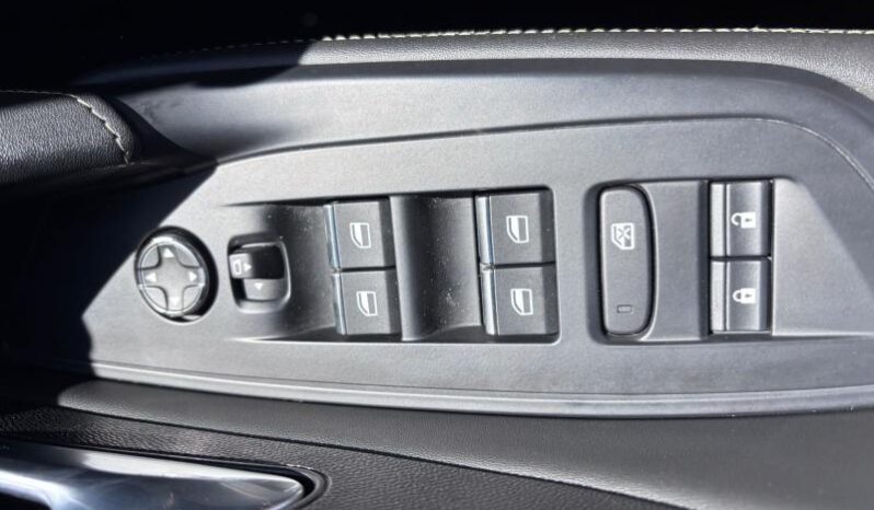 Peugeot 408 GT / EAT8 complet