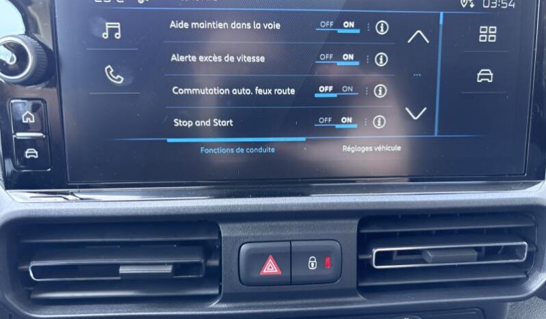 Peugeot Partner Taille M / 130ch / Carplay complet
