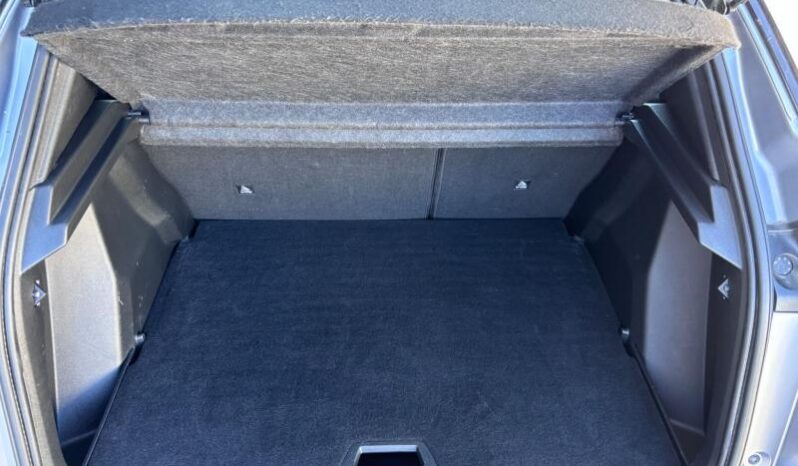 Peugeot 2008 Active / Carplay / 130ch complet