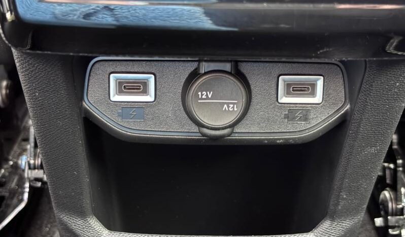 Peugeot 5008 GT complet