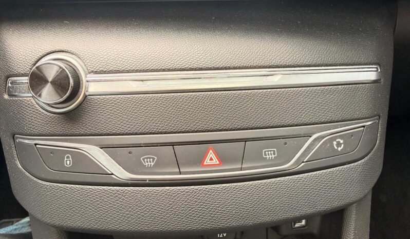Peugeot 308 SW Allure / SW / 1.6 BlueHDi complet