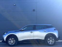 Peugeot 2008 Active / Carplay / 130ch complet