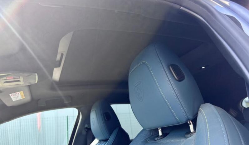 Peugeot 408 GT / EAT8 complet