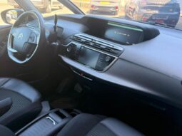 Citroen Grand C4 SpaceTourer Shine / 7 places / EAT8 / 1.5 BlueHDI complet