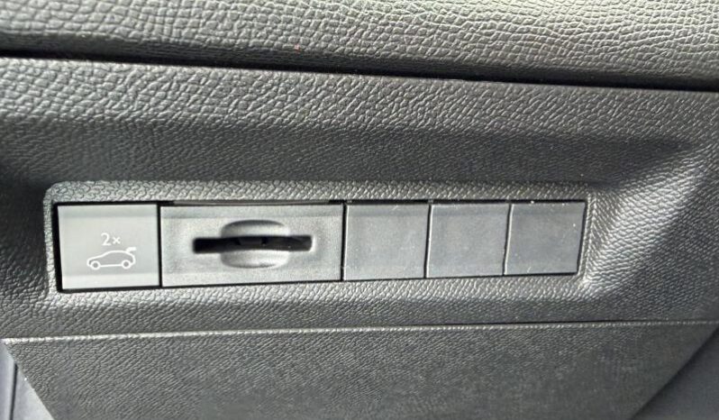 Peugeot 408 GT Exclusive complet