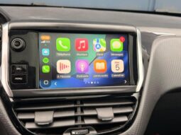Peugeot 2008 GT Line / EAT6 / Pano complet