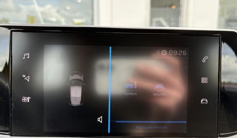Peugeot 208 Style / Carplay complet