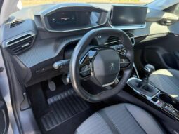 Peugeot 208 Allure / GPS / Carplay complet