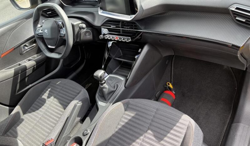 Peugeot 208 Style / Carplay complet