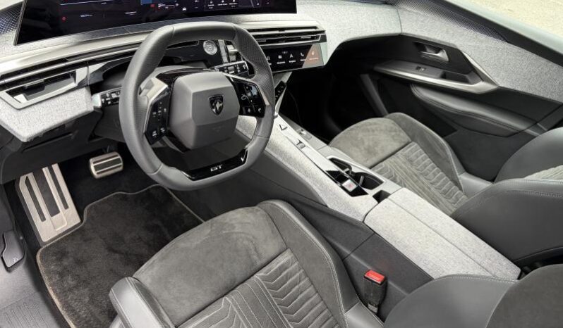 Peugeot 5008 GT complet