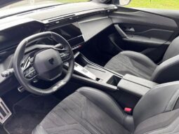 Peugeot 308 GT / EAT8 / Toit ouvrant complet