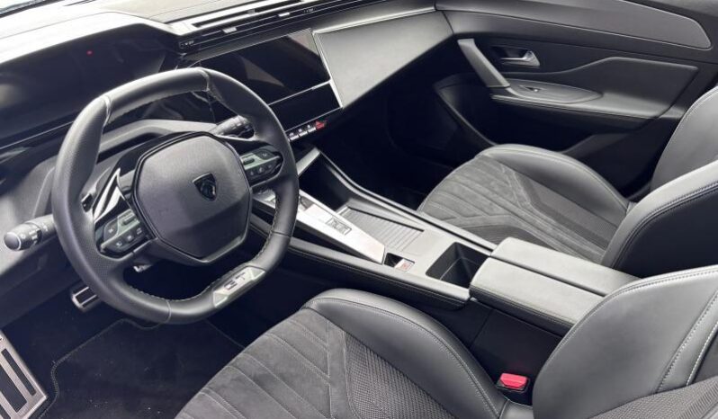 Peugeot 308 GT / EAT8 / Toit ouvrant complet