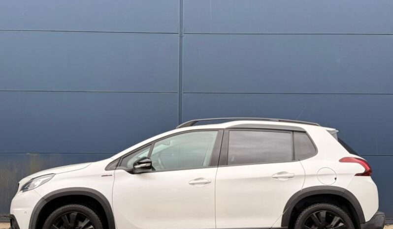 Peugeot 2008 GT Line / EAT6 / Pano complet