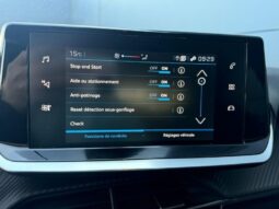 Peugeot 208 Style / GPS / Carplay complet