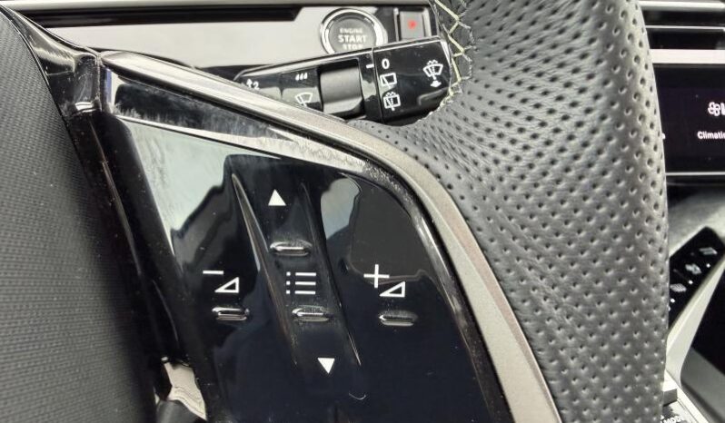 Peugeot 5008 GT complet