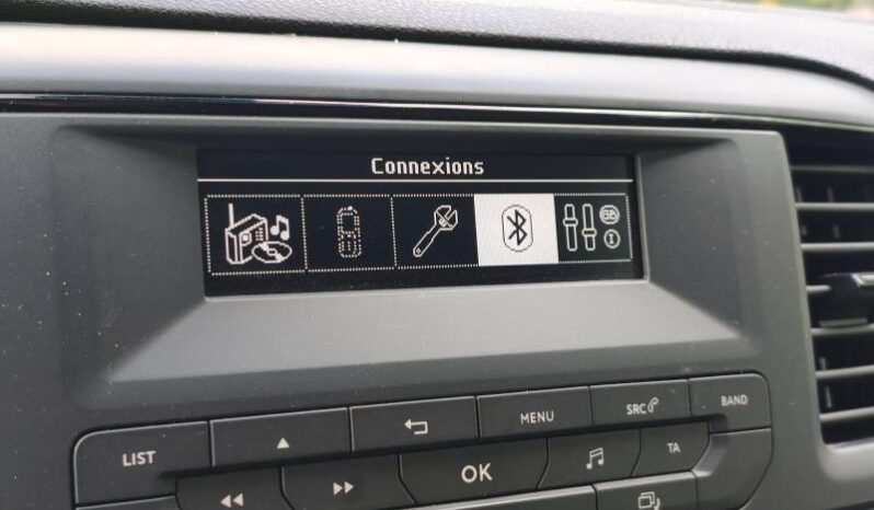 Peugeot Expert Standard Premium / 2.0 BlueHDI complet
