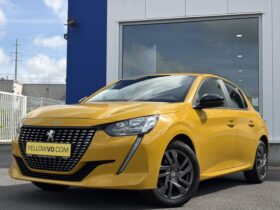 Peugeot 208 Style / Carplay