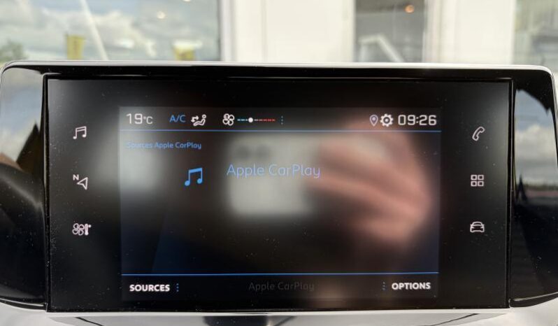 Peugeot 208 Style / Carplay complet