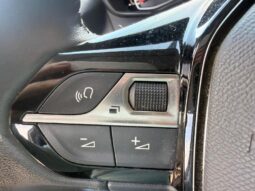Peugeot 208 Style / GPS / Carplay complet