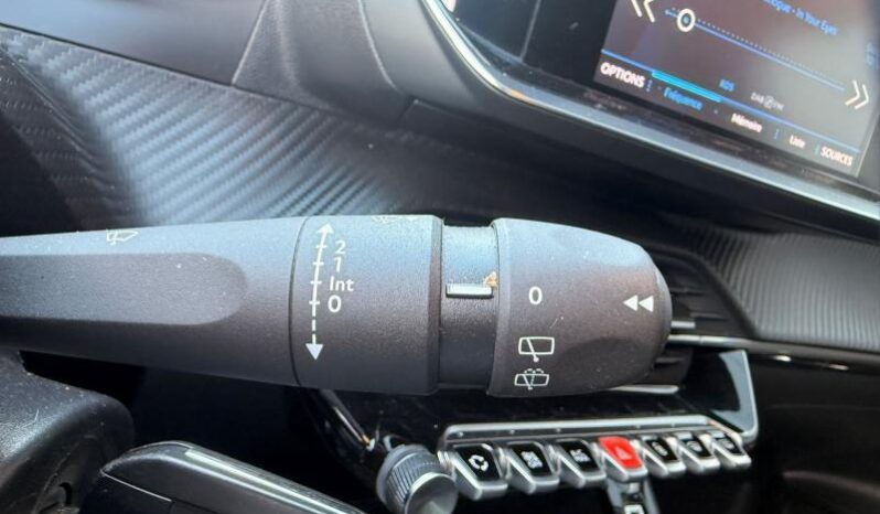 Peugeot 208 Style / GPS / Carplay complet