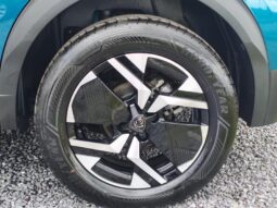 Peugeot 2008 Allure / MHEV / E-DSC6 complet