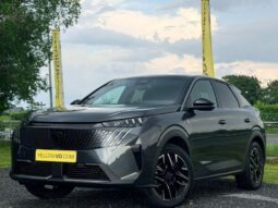 Peugeot 3008 GT / Toit ouvrant / MHEV