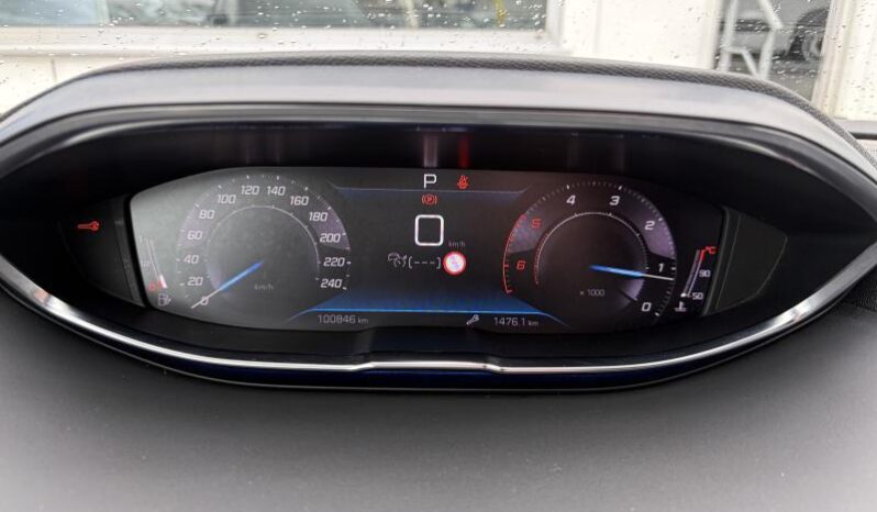 Peugeot 3008 GT / Black Pack / EAT8 complet