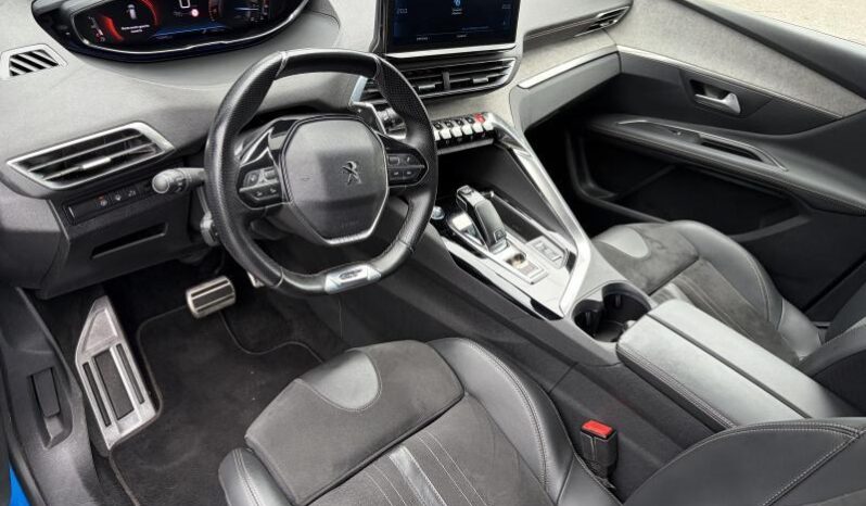 Peugeot 3008 GT / Black Pack / EAT8 complet