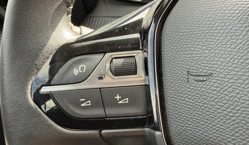 Peugeot 208 Style / Carplay complet