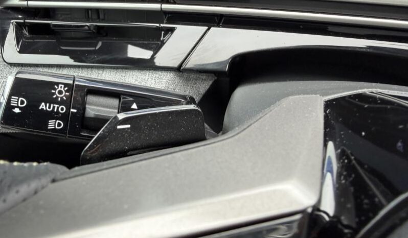 Peugeot 5008 GT complet