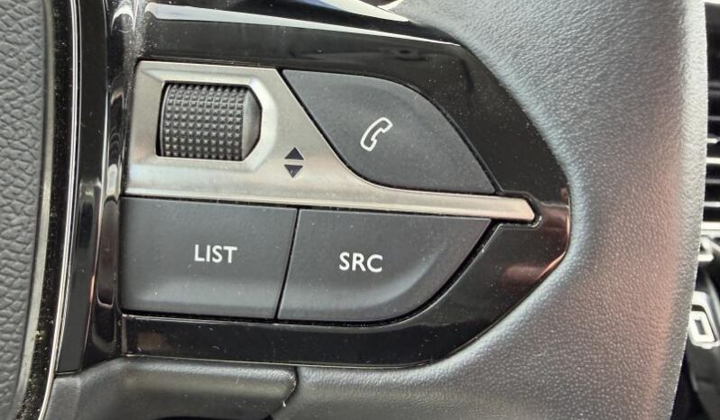 Peugeot 208 Style / Carplay complet