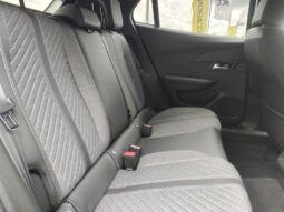 Peugeot 2008 Allure / MHEV / E-DSC6 complet