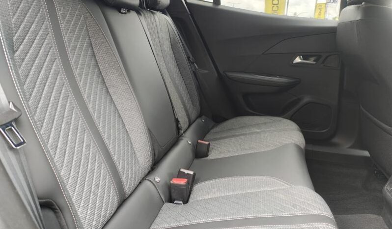Peugeot 2008 Allure / MHEV / E-DSC6 complet