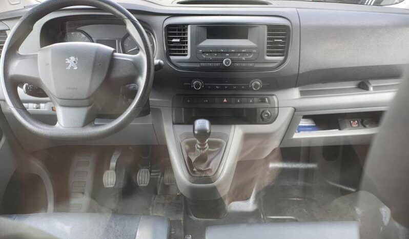Peugeot Expert Standard Premium / 2.0 BlueHDI complet