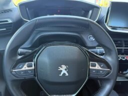 Peugeot 208 Allure / GPS / Carplay complet
