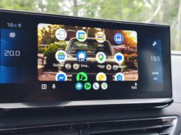 Peugeot 3008 GT / Black Pack / EAT8 complet
