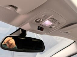 Peugeot 2008 GT Line / EAT6 / Pano complet