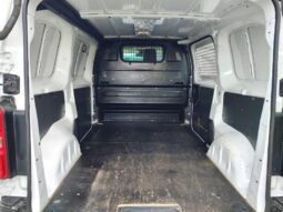 Peugeot Expert Standard Premium / 2.0 BlueHDI complet
