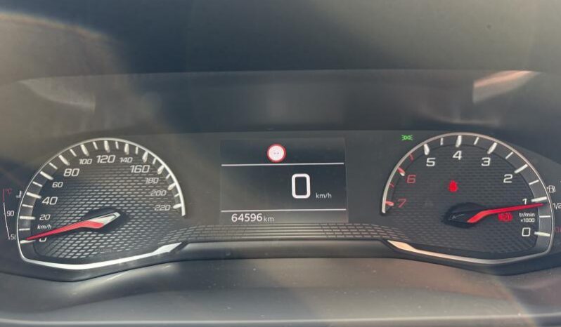 Peugeot 208 Style / Carplay complet