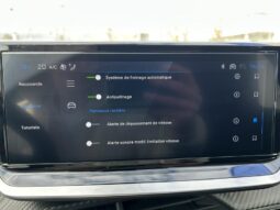 Peugeot 208 Allure Hybrid complet